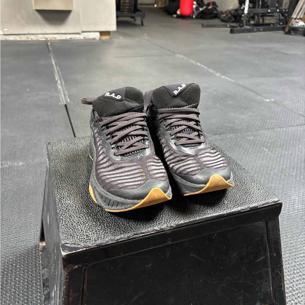 R.A.D R-1 Running Shoes - Picture 2 of 5